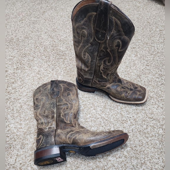 Dan Post brown leather square toe cowboy boots size 7